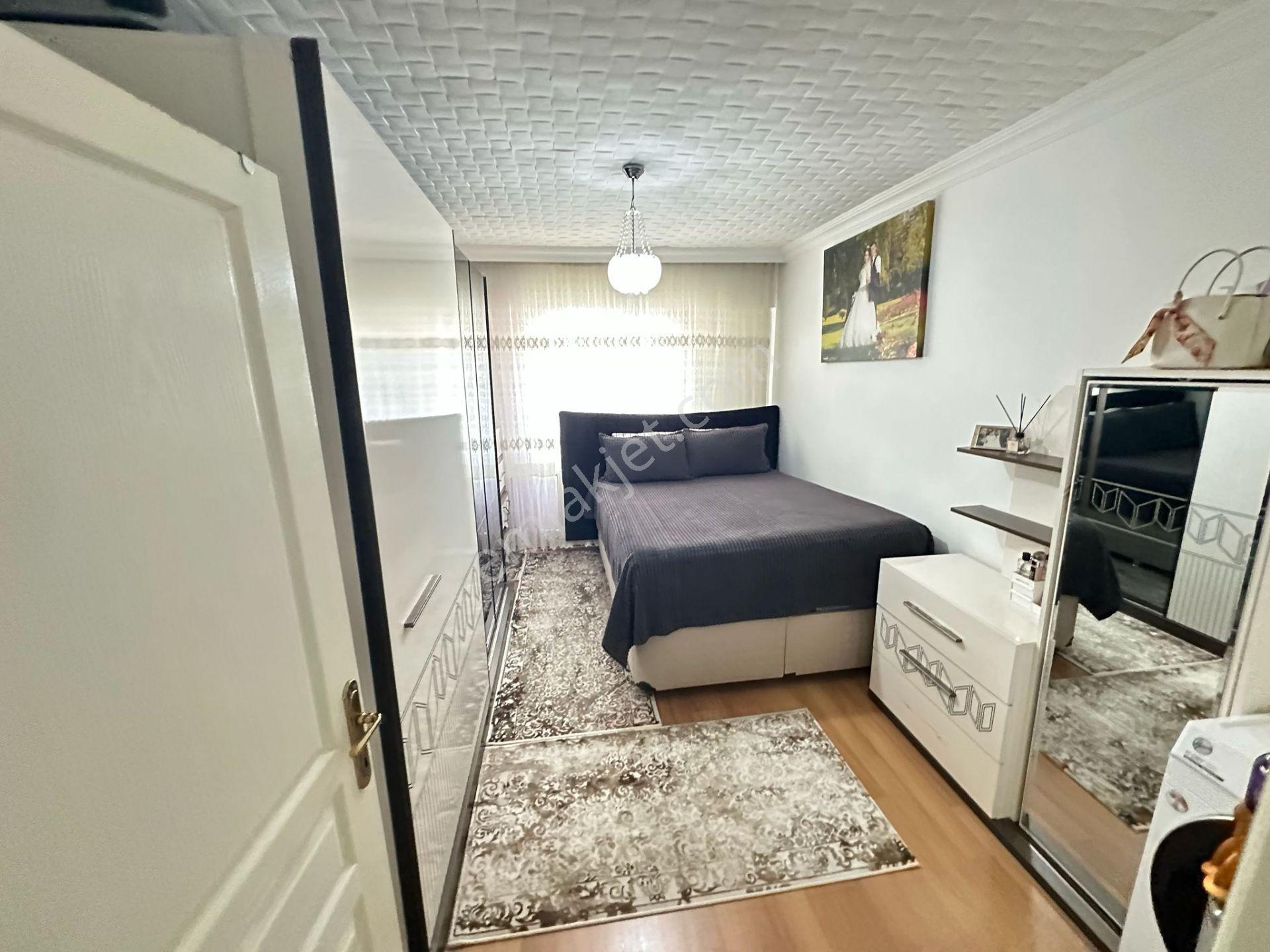Sincan Malazgirt Mhde Kapalı Otoparklı 3+1 1.katta Yapılı Daire - Görsel 8