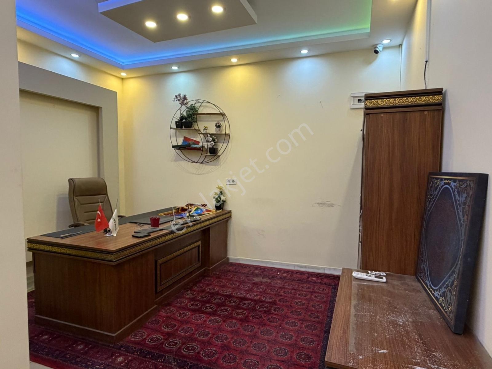 İstanbul Zeytinburnu Yenidoğan Yeni Binada Kiralık Dükkan - Görsel 5