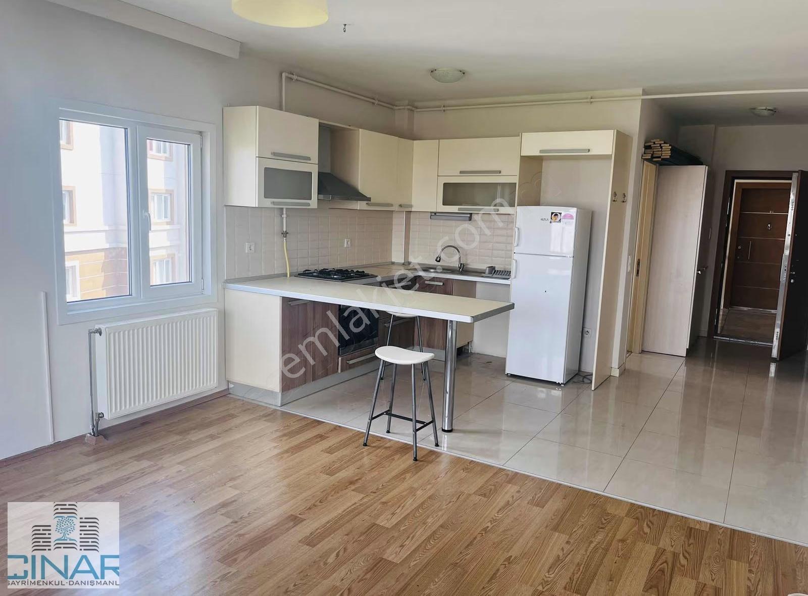 Esentepe Mah.ergene Vadisi'nde Kiralık 1+1 Site İçinde Daire