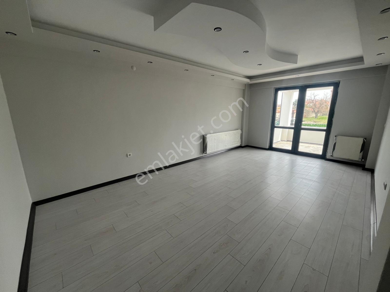 Bess'den Emirdağ'da İnkilap Mahallesi'nde Satılık 6+2 Villa - Görsel 30