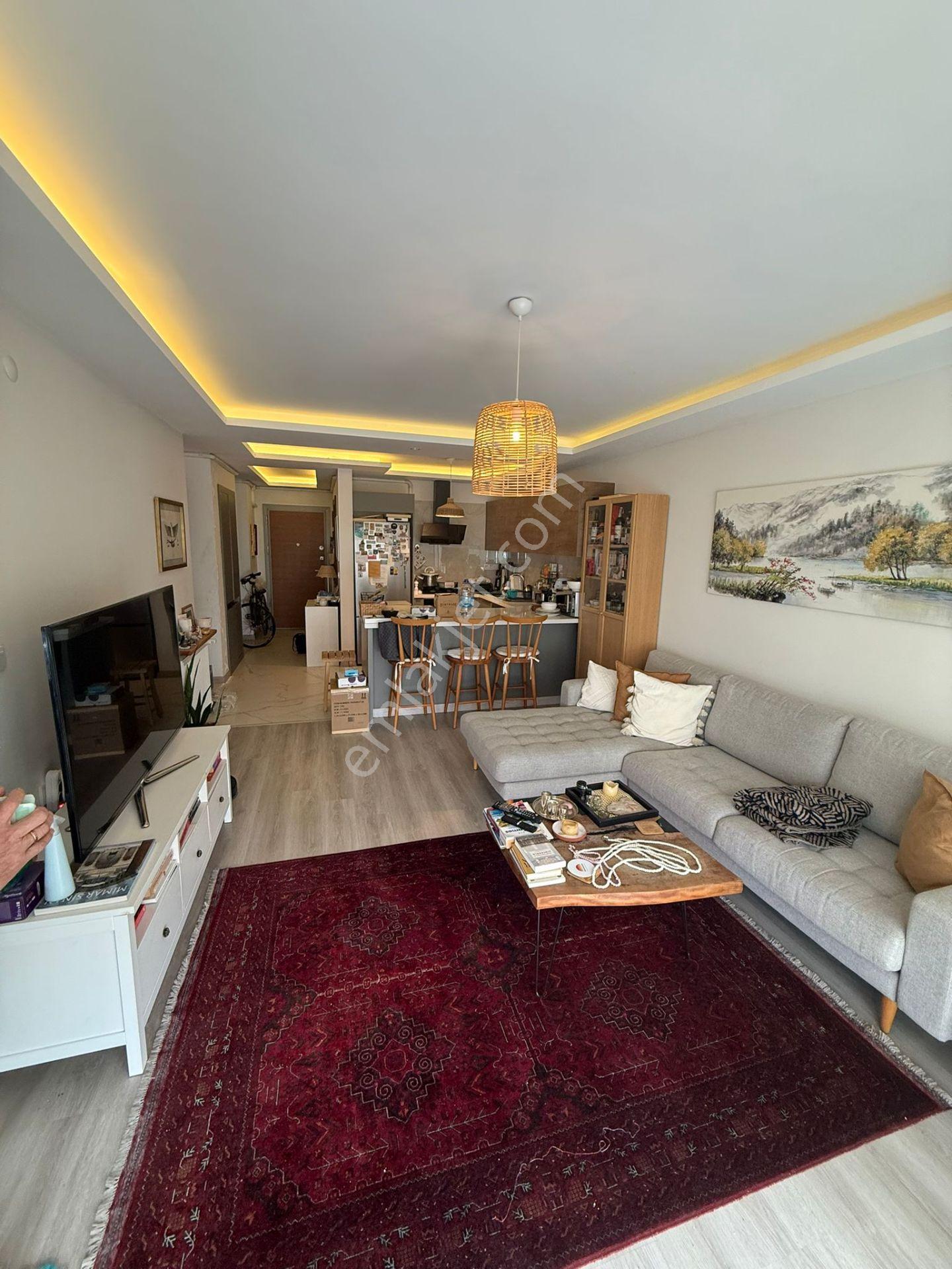 Kuşadası Kirazlı Yolu Üzeri Kiralık Full Eşyalı 1+1 Daire - Görsel 5