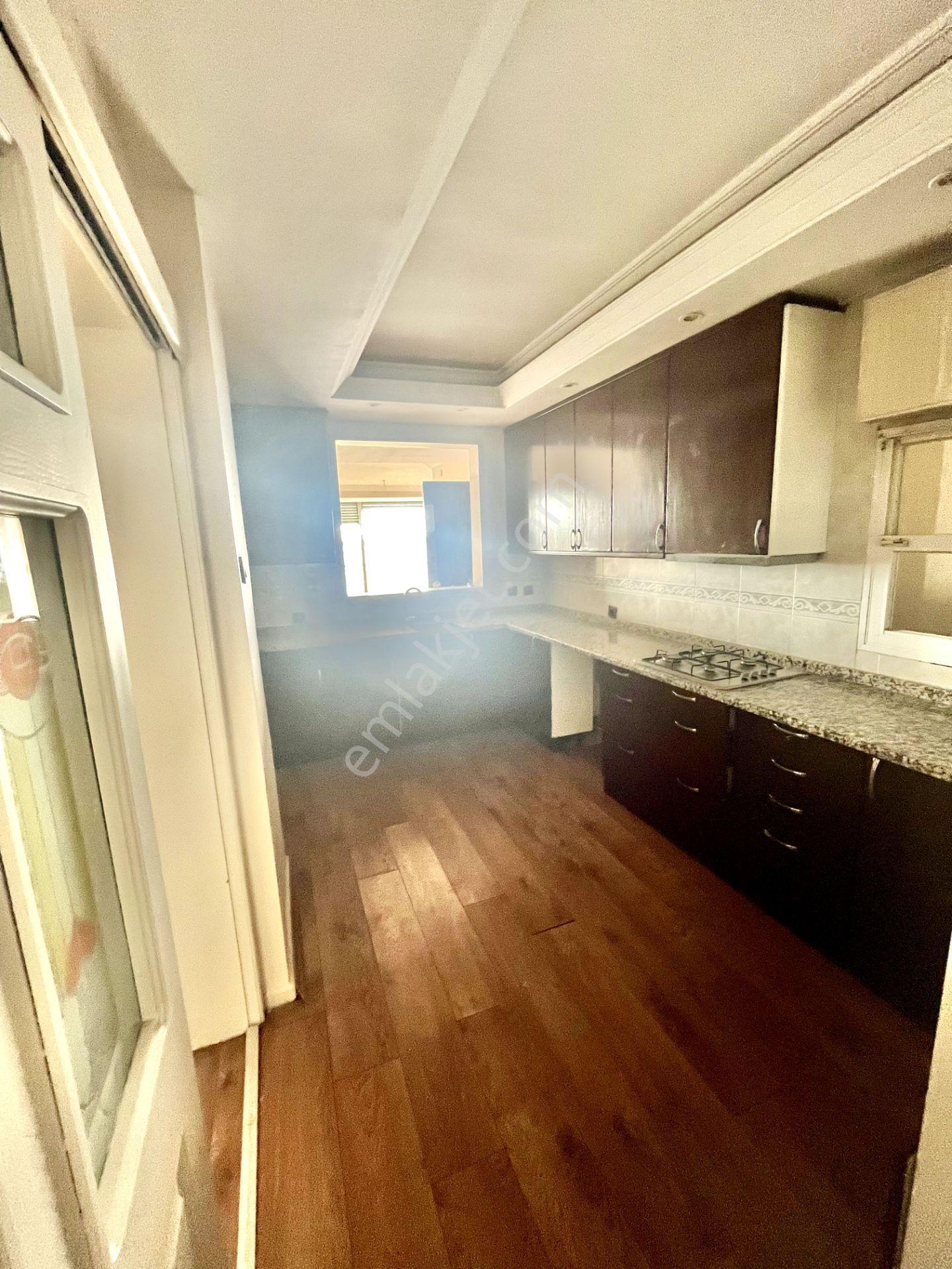 Turyap'tan Kordon'da Deniz Manzaralı Kiralık 3,5+1 Daire - Görsel 13