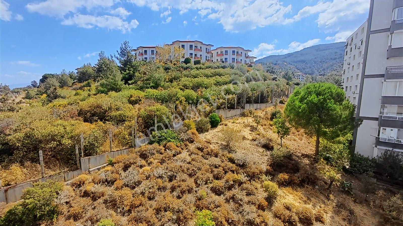 Narlıdere Huzur Mahallesi'nde Deniz Manzaralı 3+1 Satılık Daire - Görsel 22