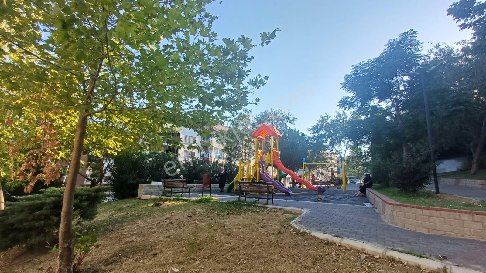 Yeşilyurt Refetbele Site İçi Asansörlü Otoparklı Kiralık Daire - Görsel 9