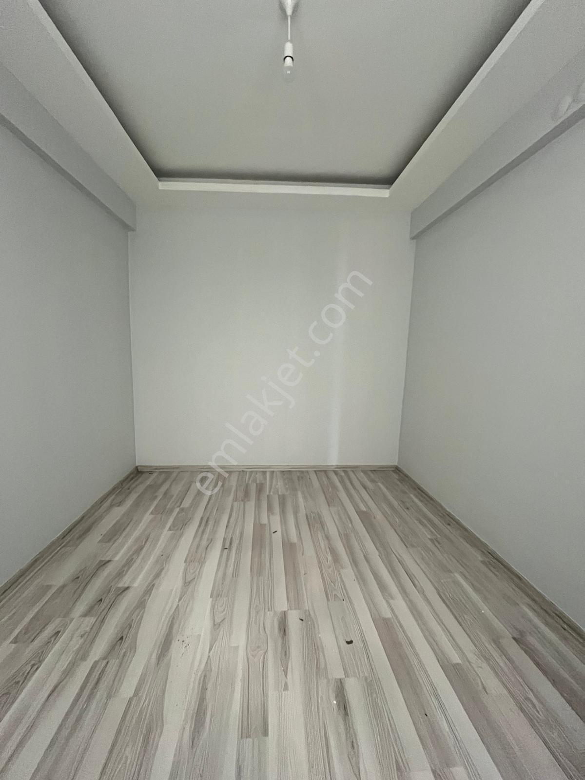 Çözüm Emlak'tan Muradiye'de 2+1 Kapalı Mutfaklı Kiralık Daire - Görsel 28