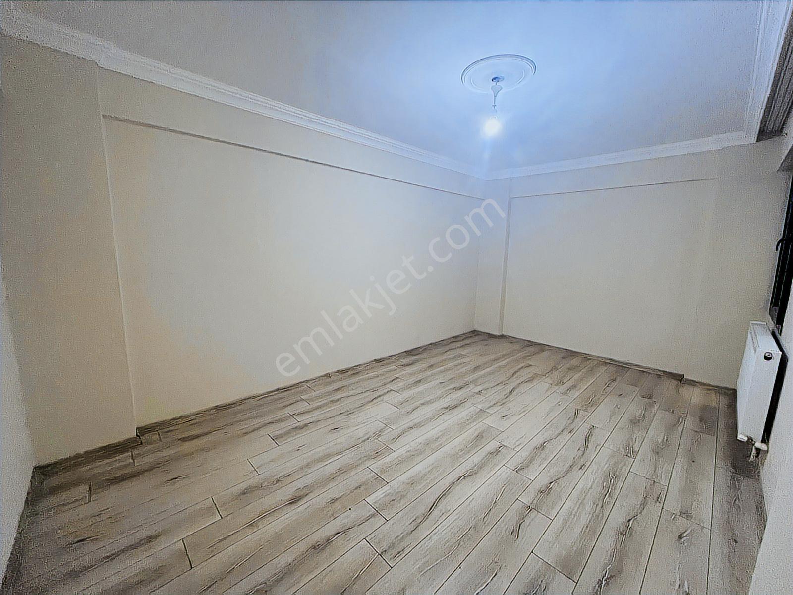 Çözüm Emlak'tan Muradiye'de 3+1 K.mutfaklı Ara Kat Kiralık Daire - Görsel 26