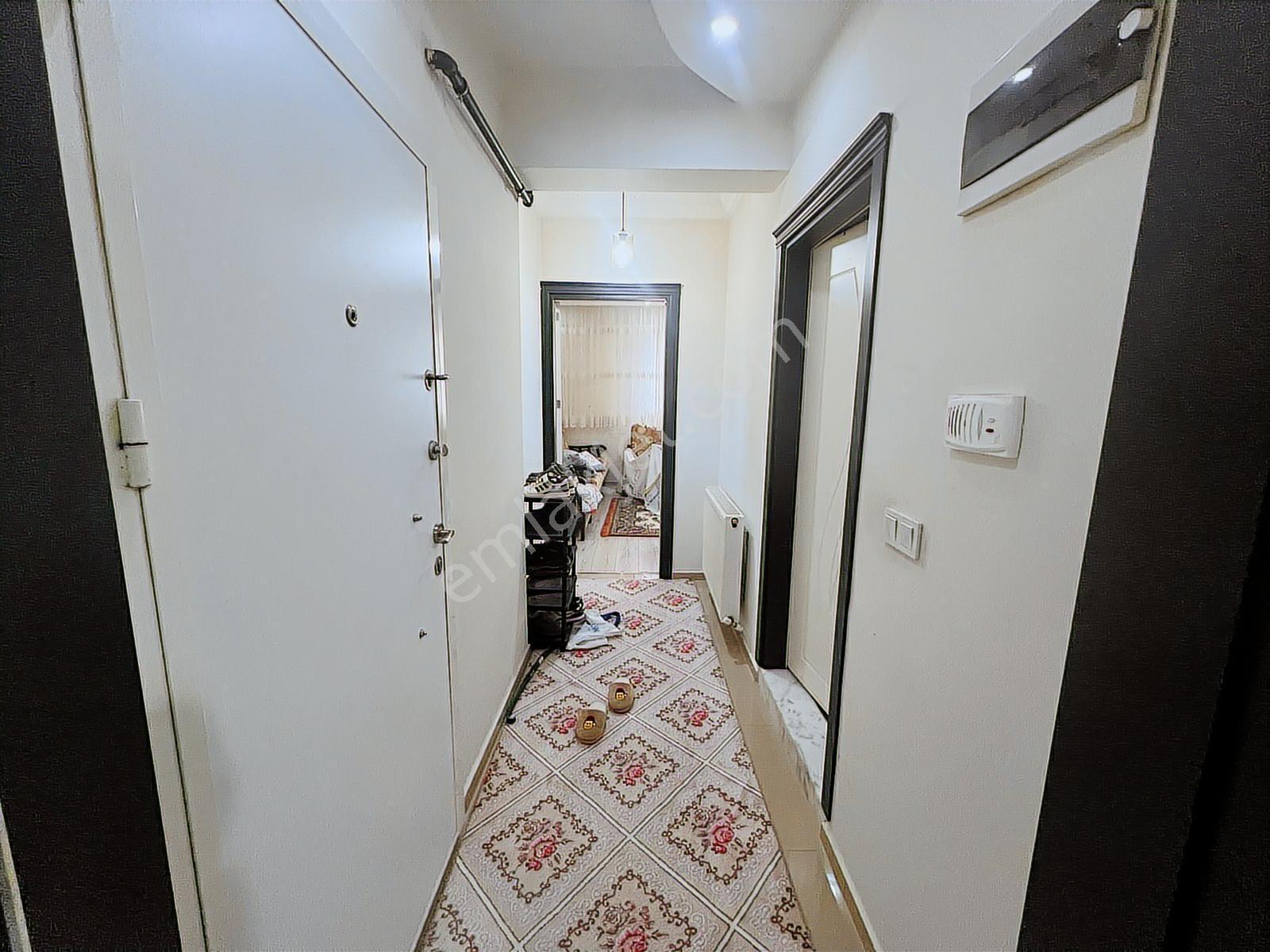 Çözüm Emlak'tan Muradiye 23 Nisan Parkı Civarı 1+1 Eşyalı Daire - Görsel 13