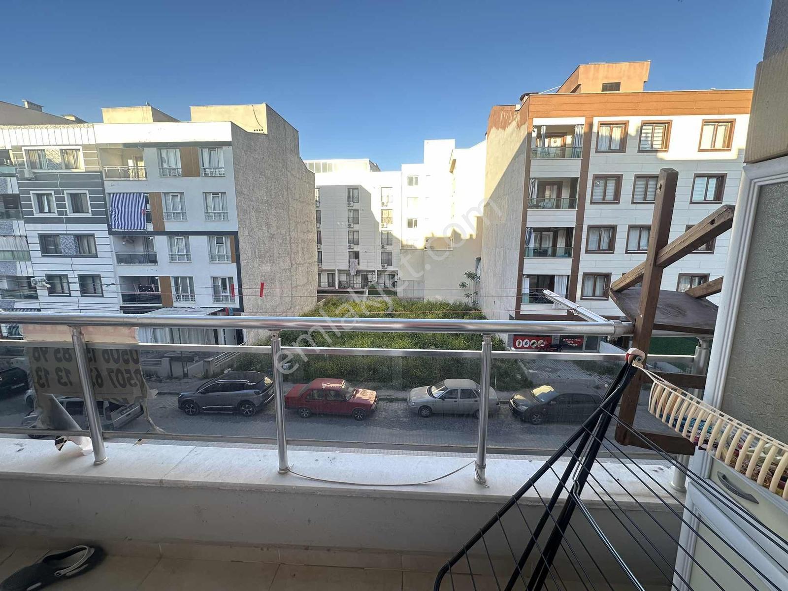 Çözüm Emlak'tan Muradiye'de Ön Cephe 2+1 Ara Kat Satılık Daire - Görsel 14