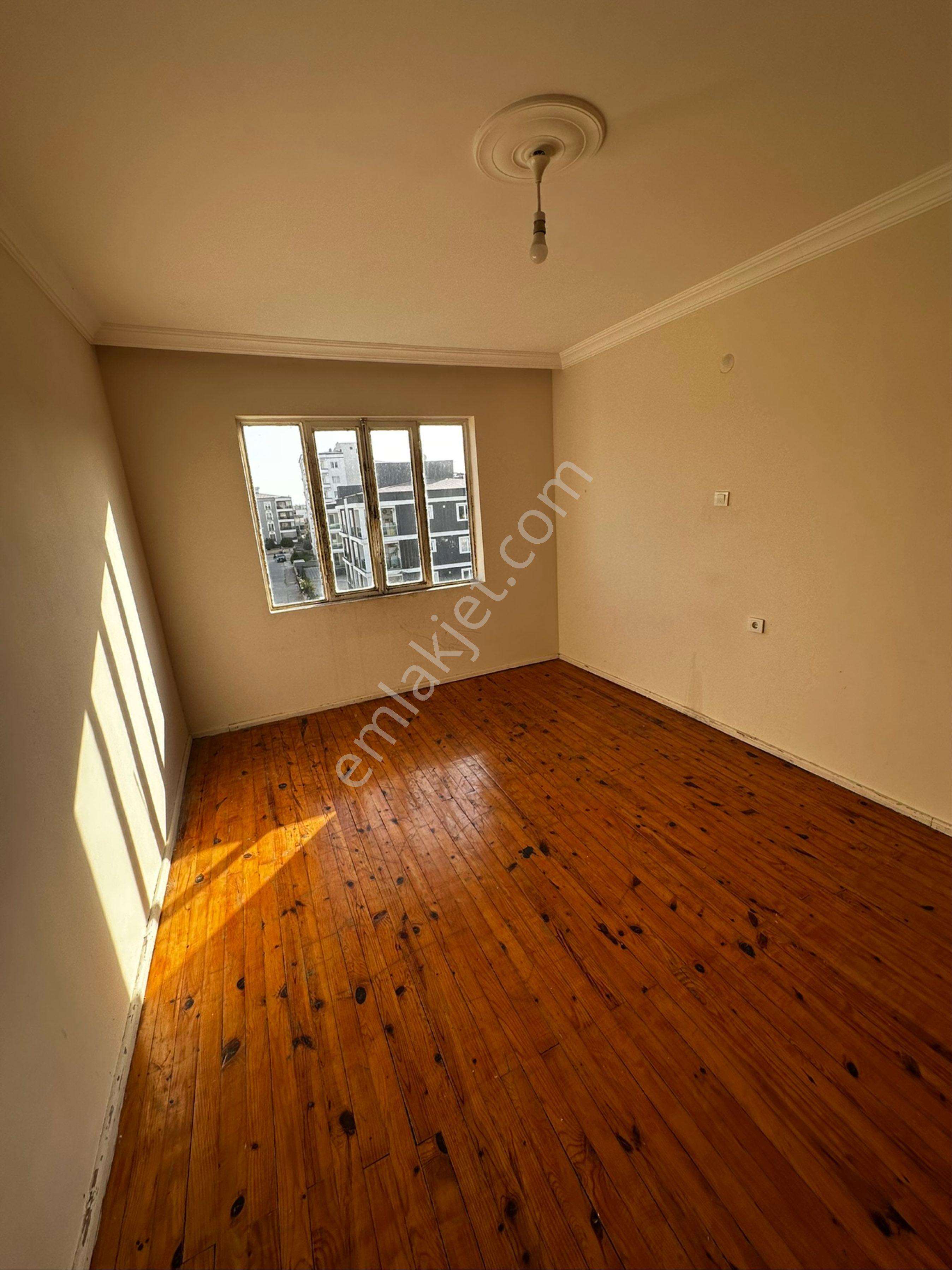 Yeşil Mahallede Sahibinden 3+1 Aile Apt. - Görsel 4