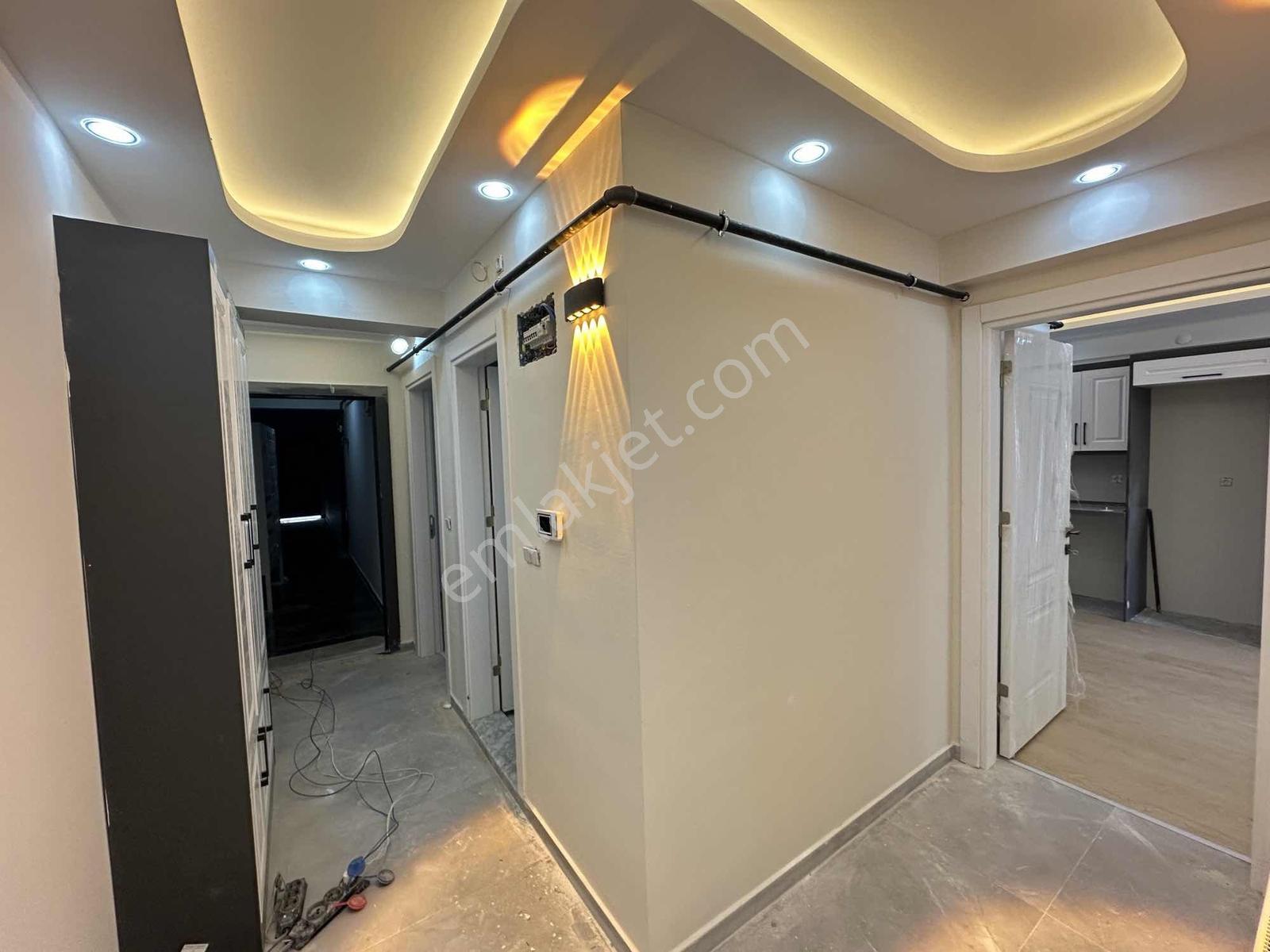 Çözüm Emlak'tan Muradiye'de Sıfır 2+1 Otoparklı Satılık Daire - Görsel 9