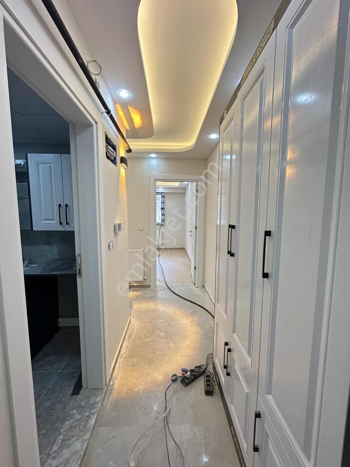 Çözüm Emlak'tan Muradiye'de Sıfır 2+1 Otoparklı Satılık Daire - Görsel 8
