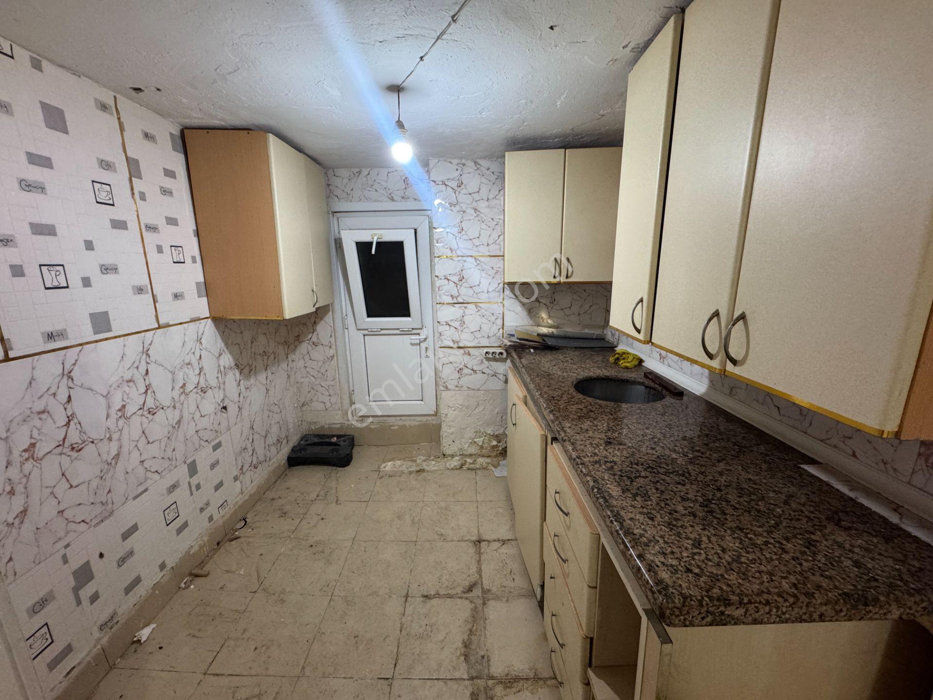 Turyap' Tan Fatih Hıstorıa Avm Yan Sokağında Satılık Daire - Görsel 17