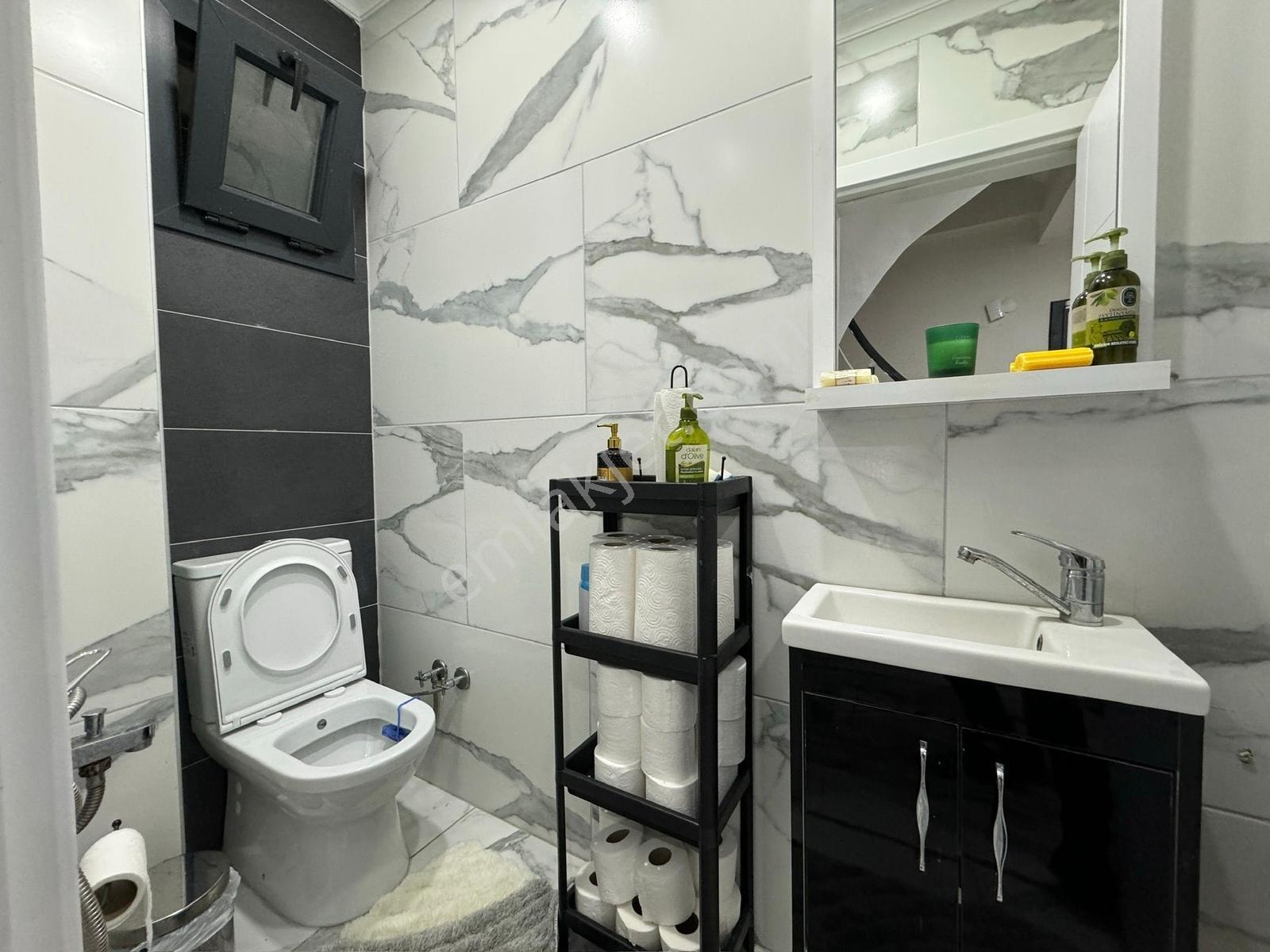 Re/max Kıyı'dan ^evren Tatil Sitesinde Tam Müstakil Lüks Villa^ - Görsel 18