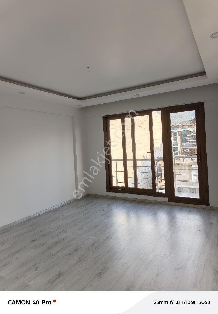 Salihli Cumhuriyet Okulu Yanında Satılık Dublex Daire - Görsel 10