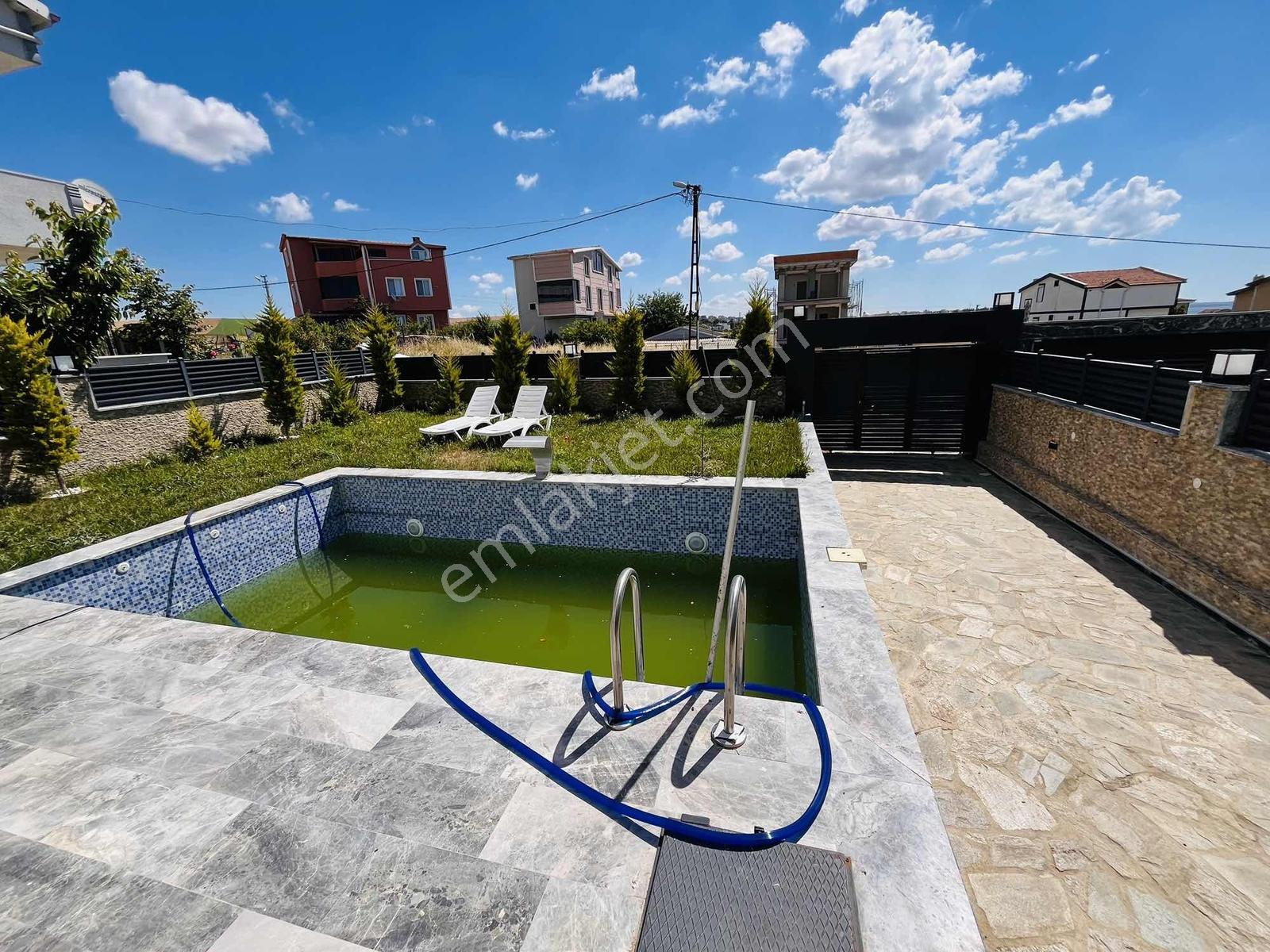 Re/max Kıyı Satılık Müstakil Havuzlu İskanlı Deniz Manzaralı - Görsel 35