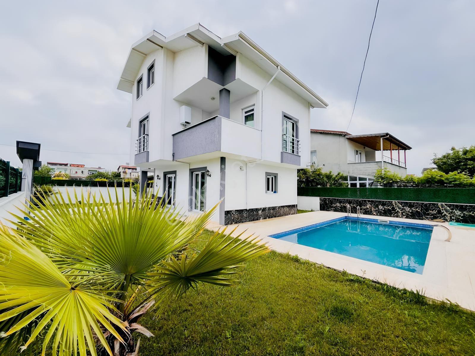 Re/max Kıyı Satılık Müstakil Havuzlu İskanlı Deniz Manzaralı - Görsel 31