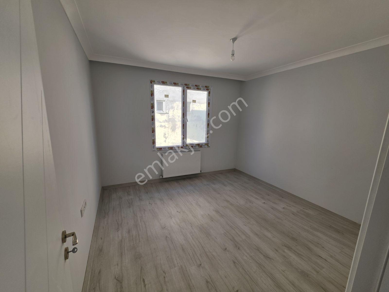 Timur Emlaktan Metrobüse 2 Dk.bağımsız Girişli 3+2 Dubleks Daire - Görsel 2