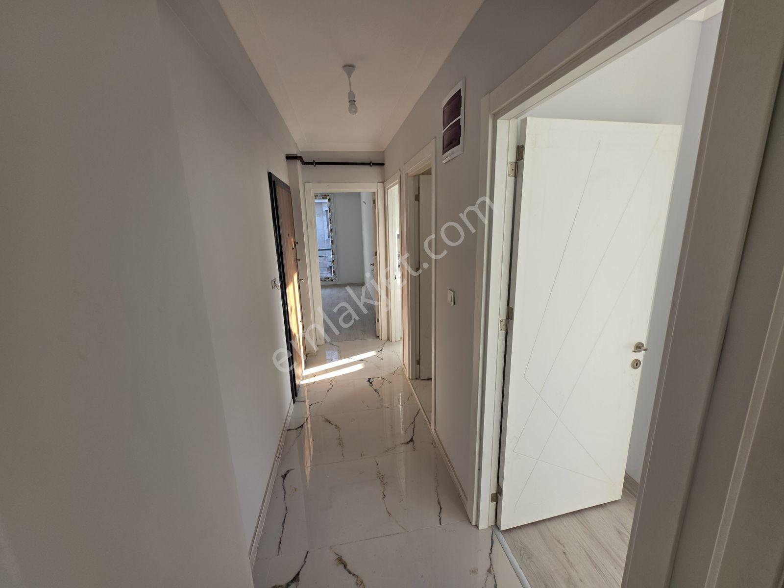 Timur Emlaktan Metrobüse 2 Dk.bağımsız Girişli 3+2 Dubleks Daire - Görsel 34