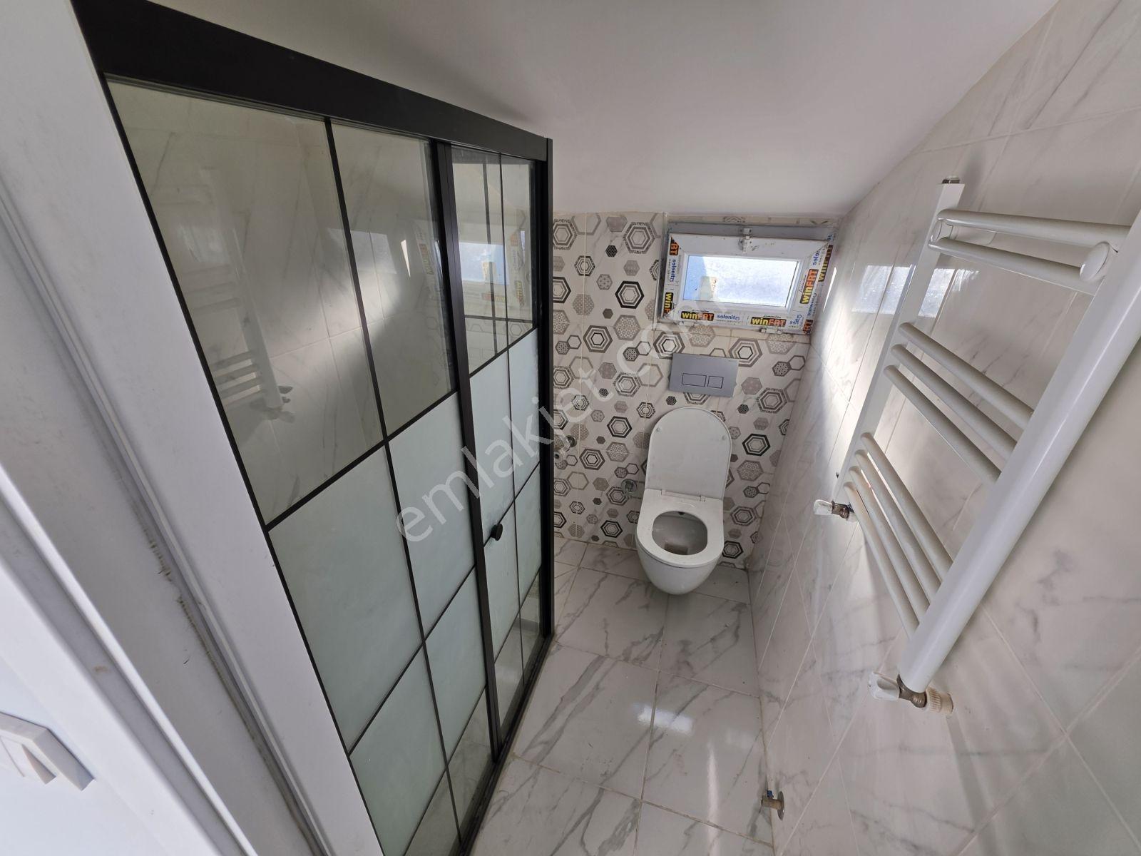 Timur Emlaktan Metrobüse 2 Dk.bağımsız Girişli 3+2 Dubleks Daire - Görsel 23
