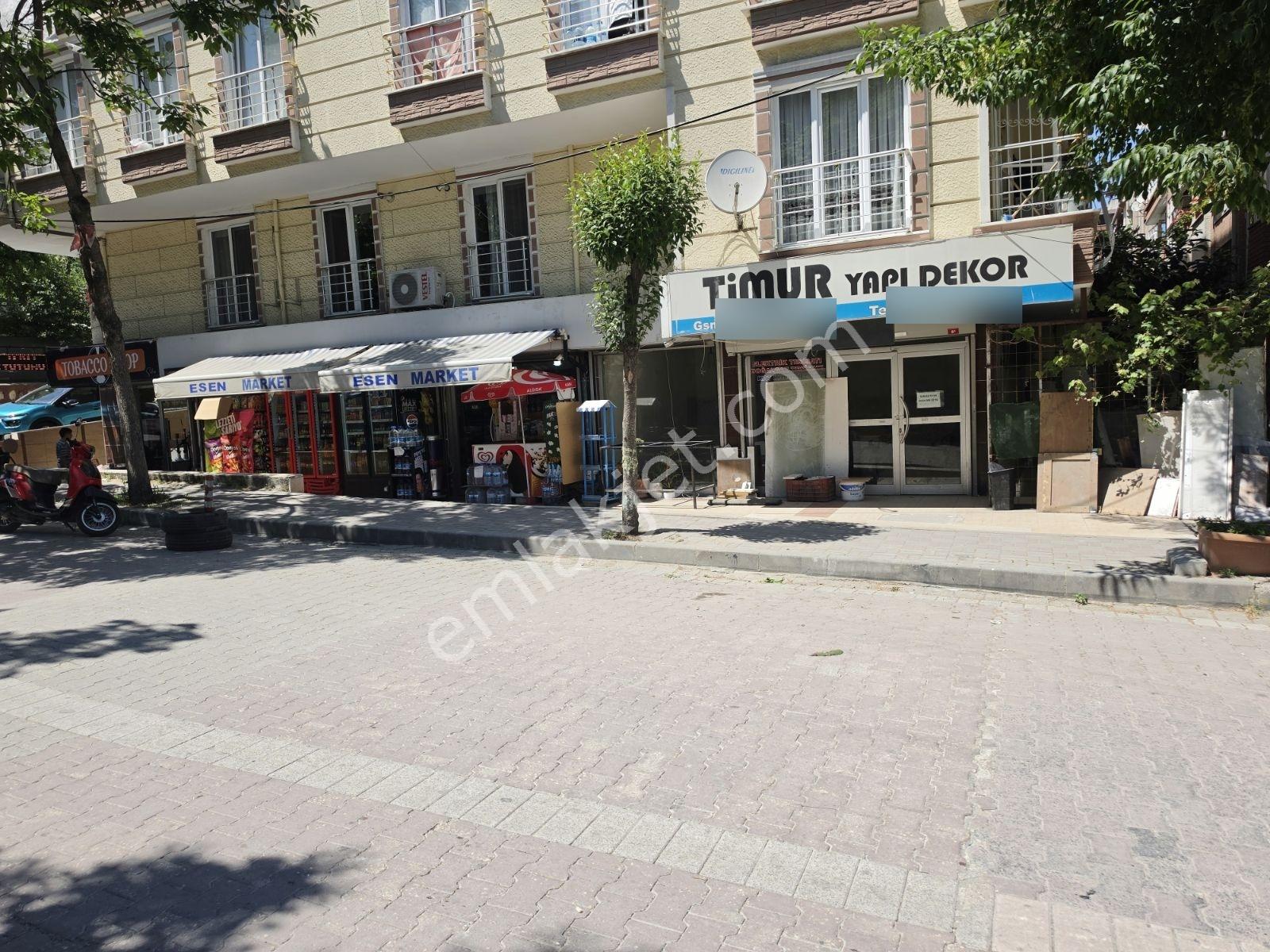 Avcılar Cihangirde Satılık Takasa Açık 220 M² Kiracılı Dükkan - Görsel 4