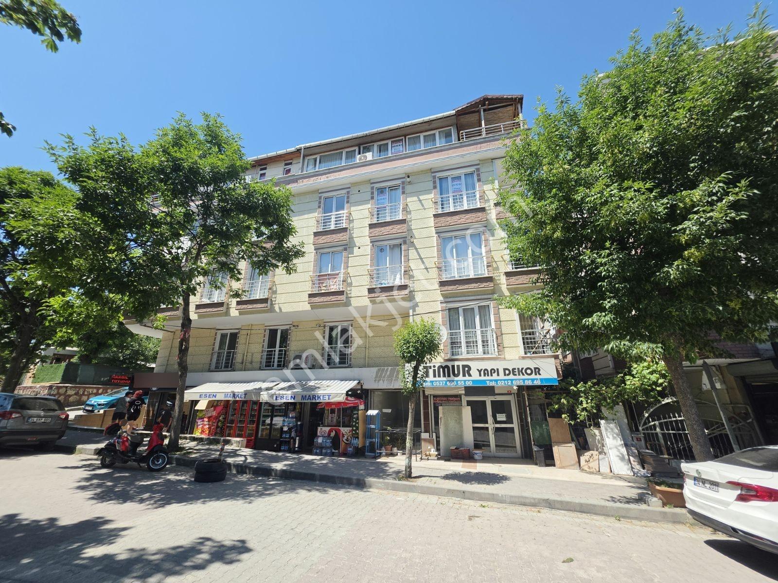 Avcılar Cihangirde Satılık Takasa Açık 220 M² Kiracılu Dükkan - Görsel 4