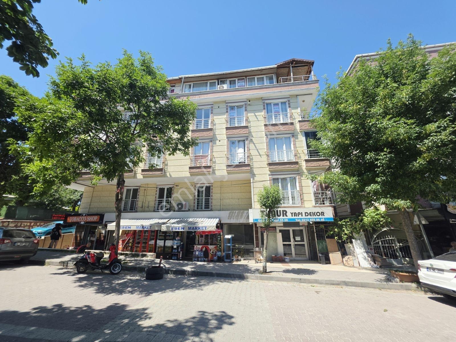 Avcılar Cihangirde Satılık Takasa Açık 220 M² Kiracılı Dükkan