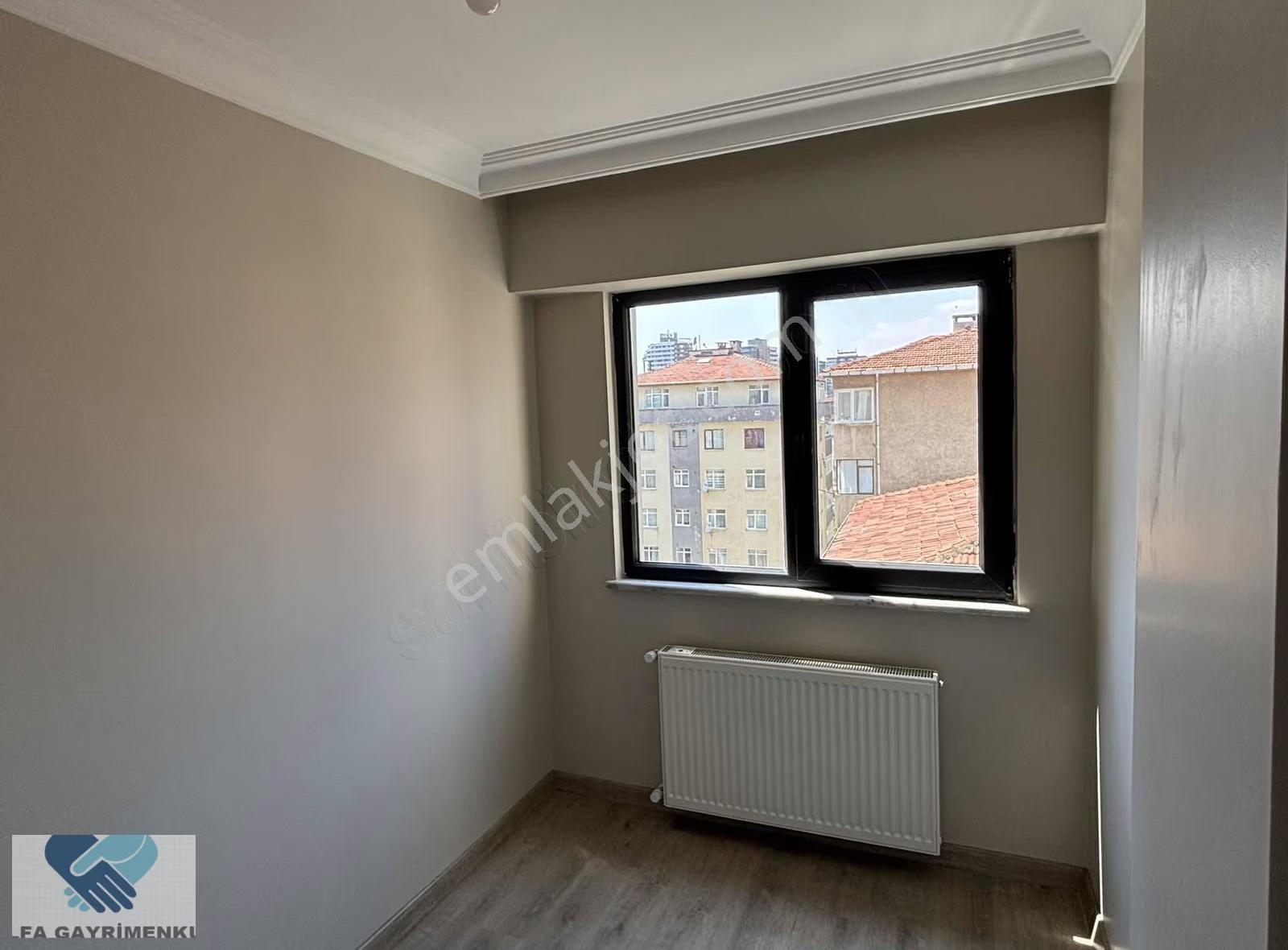 Merdivenköy 'de 2+1 Açık Mutfaklı, Hastaneye Yakın Satılık Daire - Görsel 3