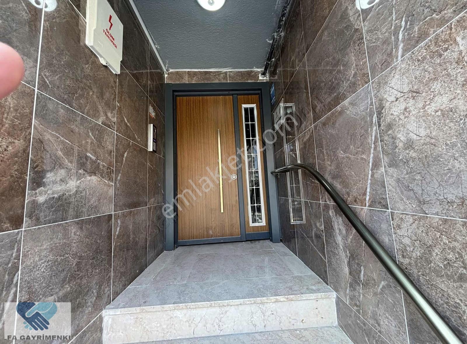 Merdivenköy 'de 2+1 Açık Mutfaklı, Hastaneye Yakın Satılık Daire - Görsel 21