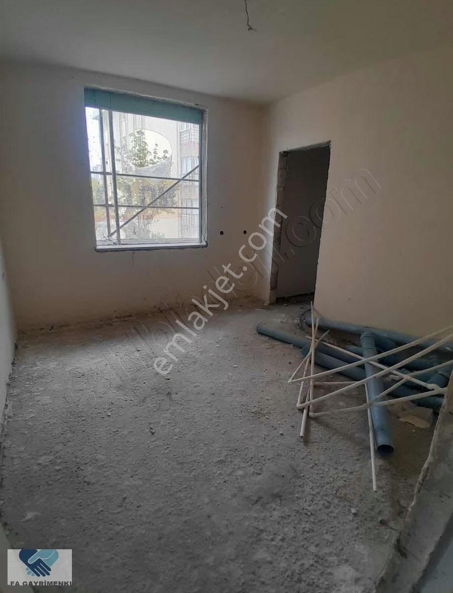Merdivenköy Yolu Üzeri 2+1 Sıfır Daire - Krediye Uygun - Görsel 24