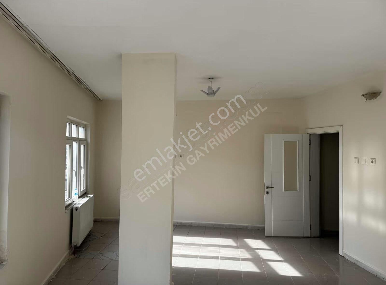 Ziya Gökalp'te Satılık 2+1 Daire, 90m², Merkezi Konum - Görsel 5