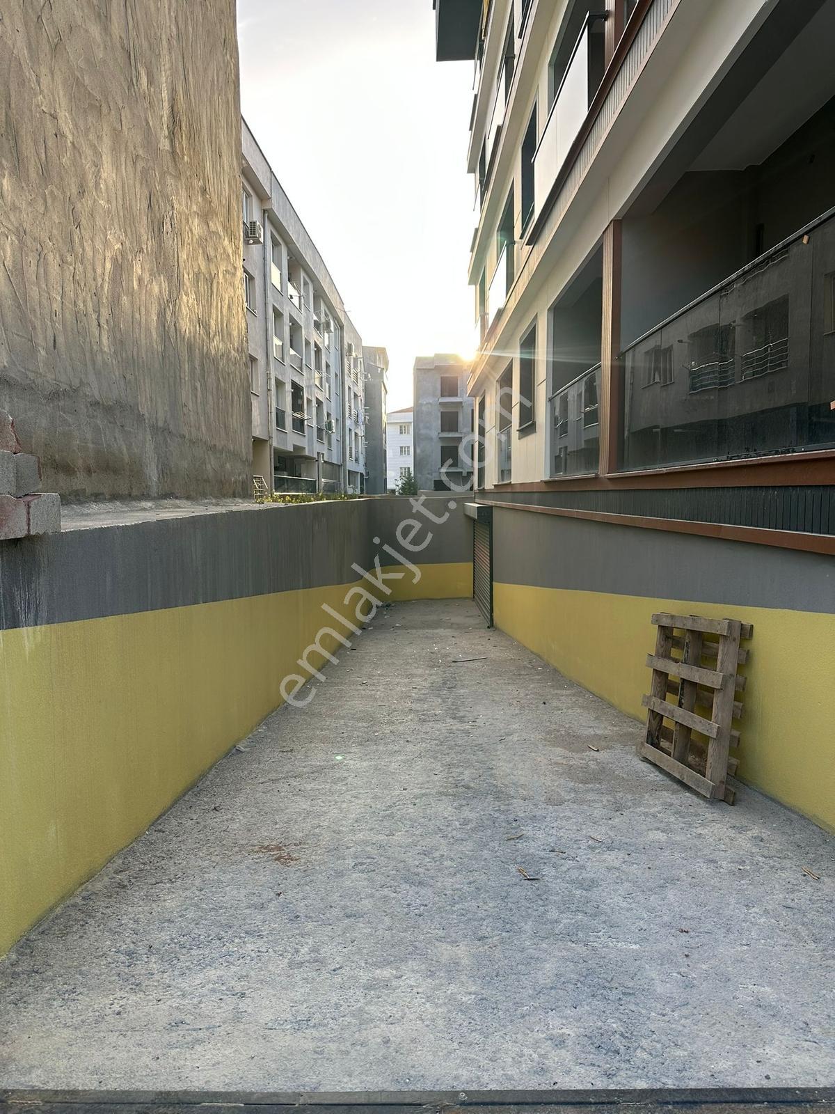 Çözüm Emlak'tan Su Deposu Civarında 2+1 Önü Açık Sıfır Daire - Görsel 14