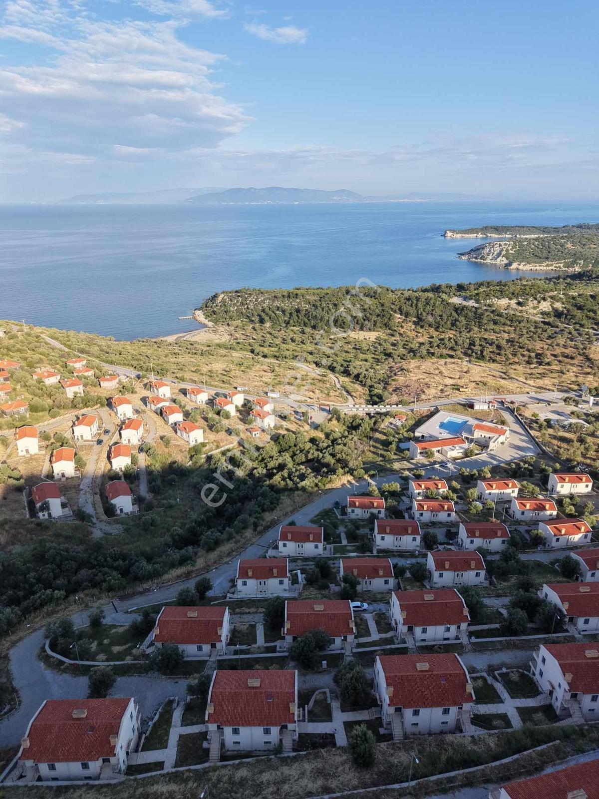 Hayıtlı Turizm Tatil Köyünde Deniz Manzaralı Kiralık Villa - Görsel 10