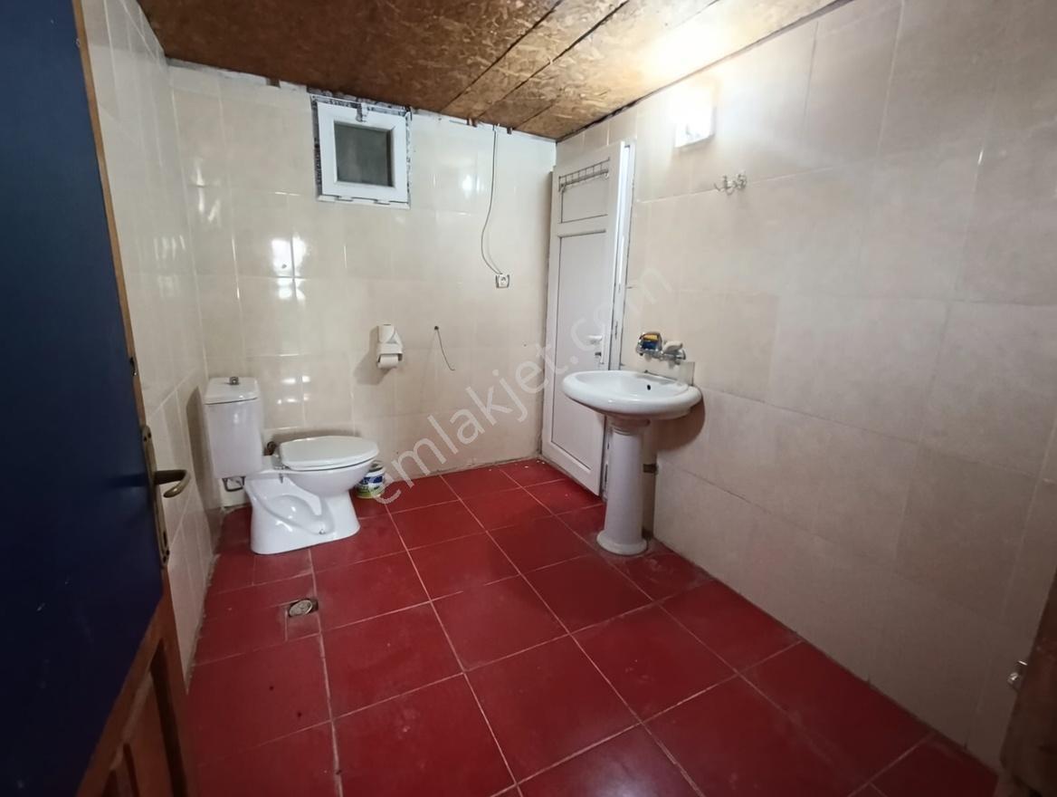 Denizli Akköy'de 652 M2 Arsa İçinde Tek Katlı Müstakil Ev - Görsel 5