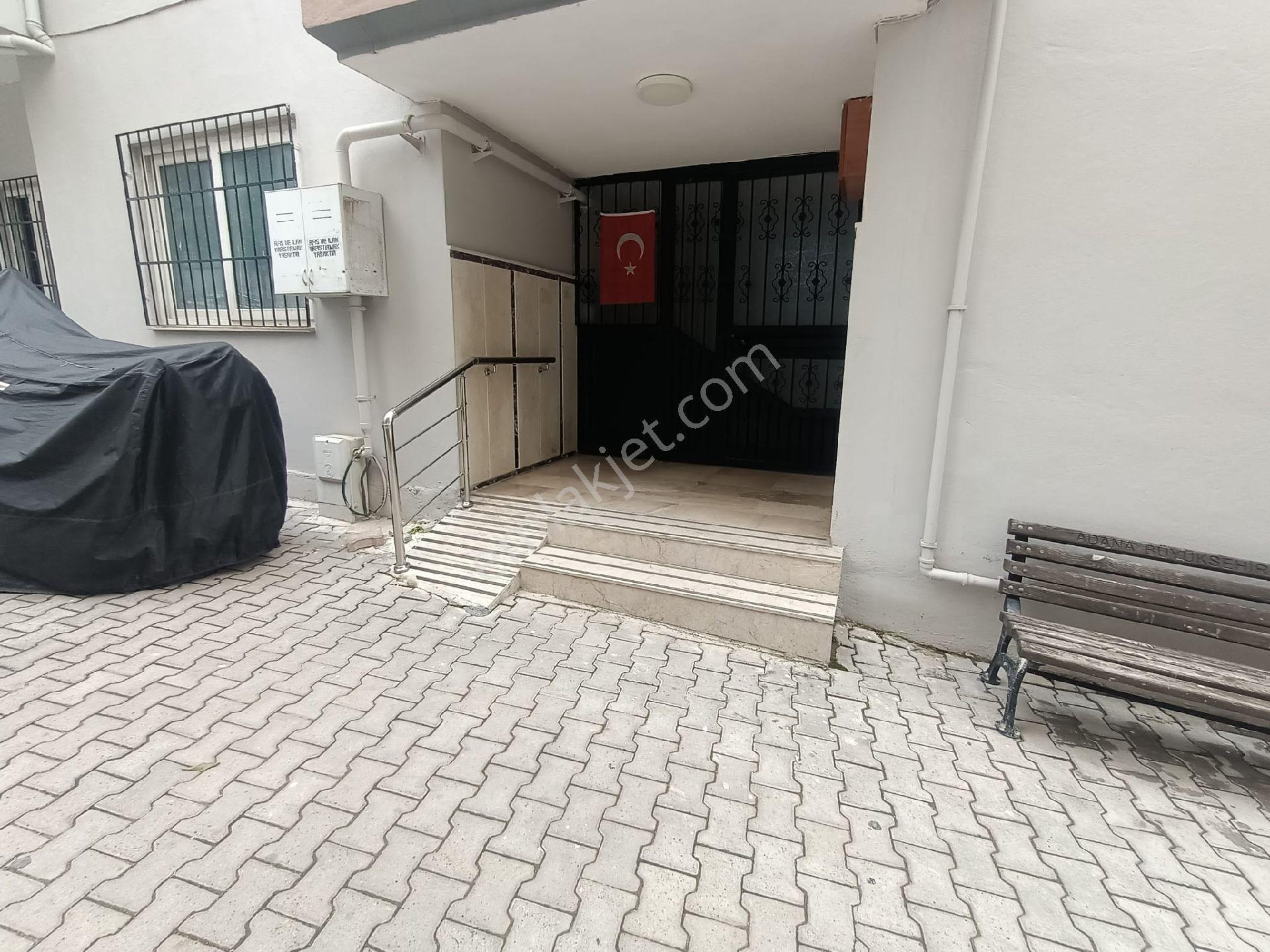 Huzurevleri Mahallesinde 3+1 Geniş Oturumlu Satılık Daire - Görsel 28