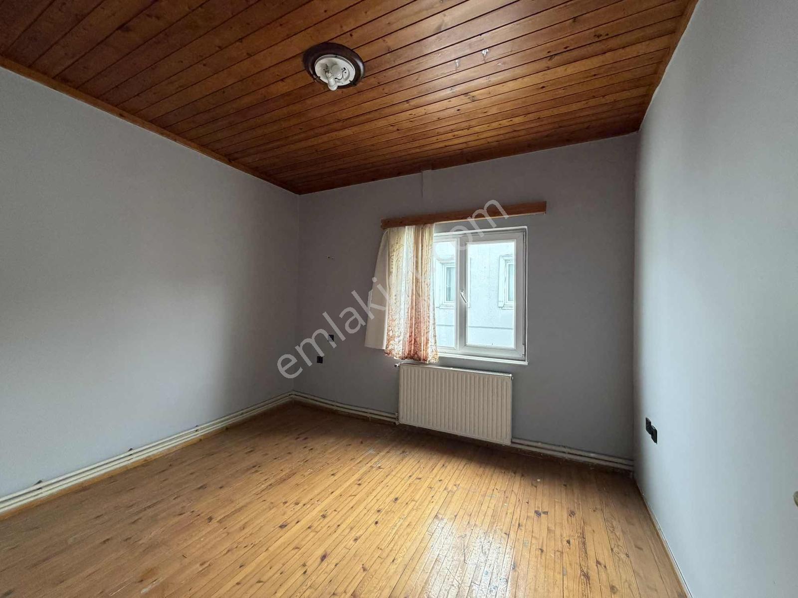 Şehrin Kalbinde 4+2 Satılık Ferah Daire - Görsel 2
