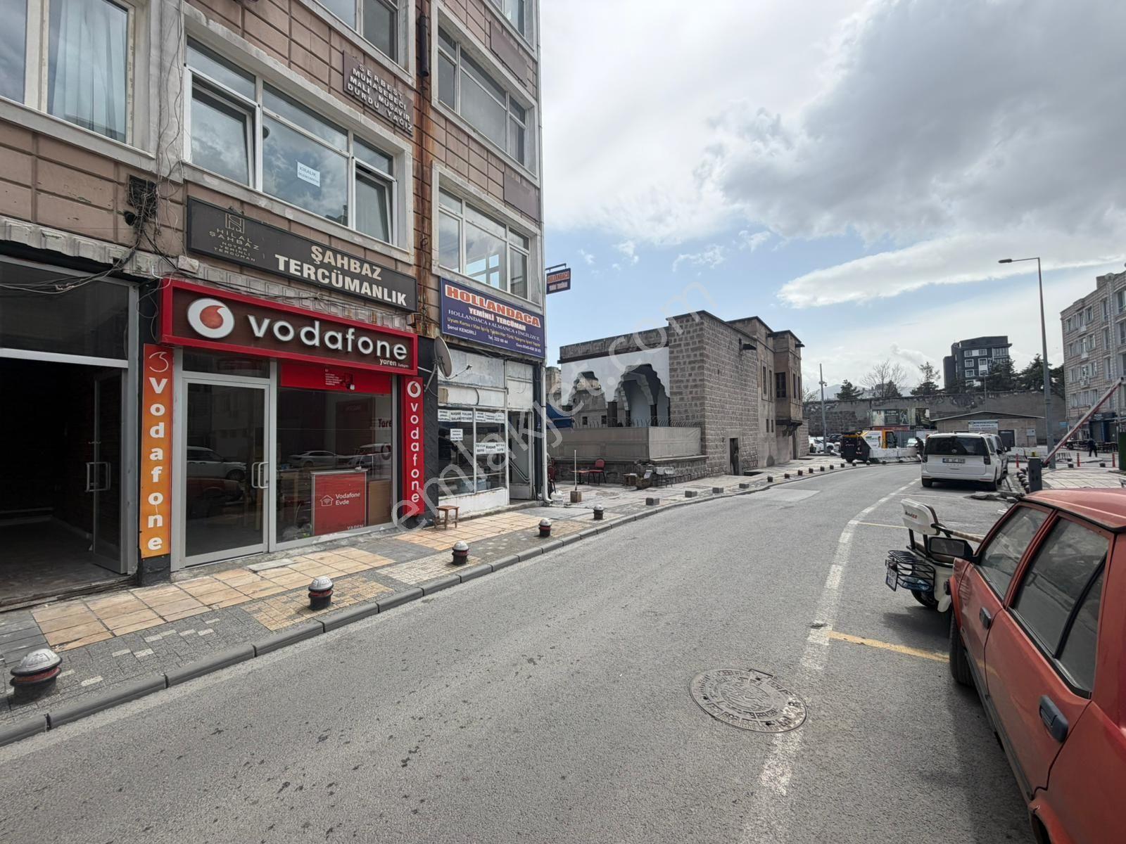 Atatürk Evi Yanında Çarşı Merkezde 20m2 Kiralık Dükkan - Görsel 10