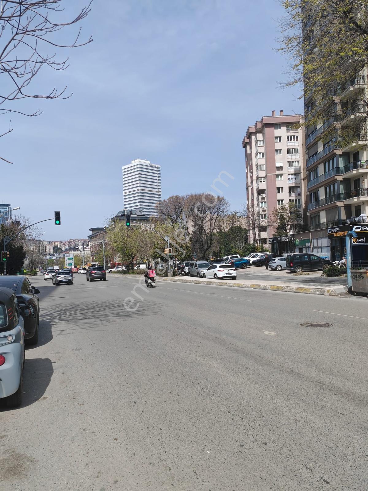 Merdivenköy Sairaşri Caddesi Tapu Masrafsız Satılık 2+1 Daire - Görsel 7