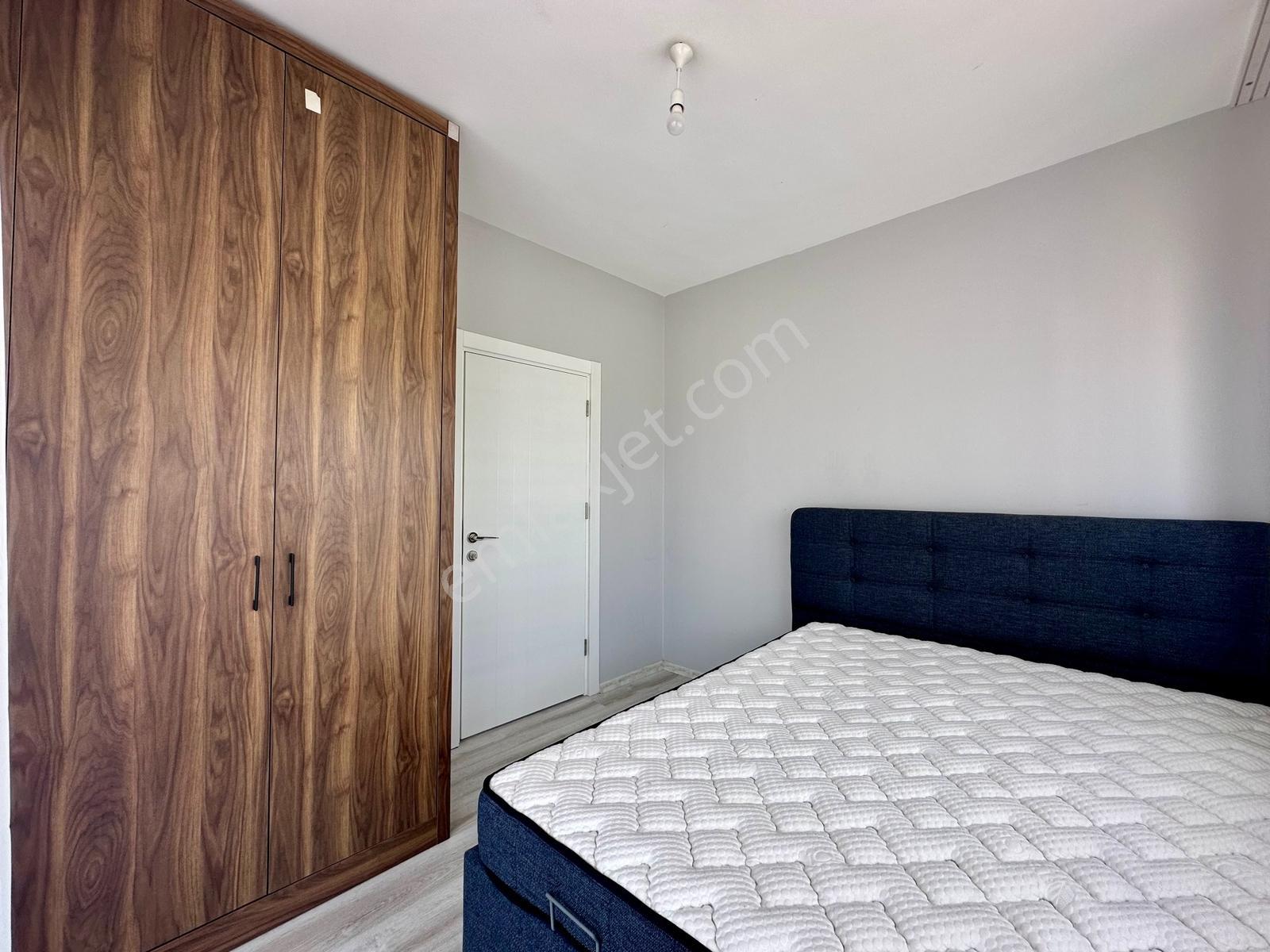 Bahçeyakada Mobilyalı 1+1 Modern Kiralık Daire - Görsel 14