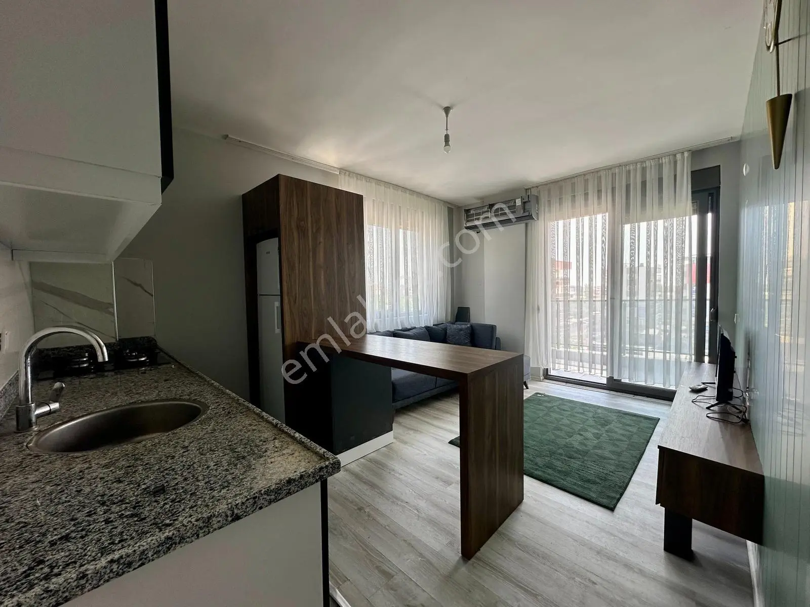 Bahçeyakada Mobilyalı 1+1 Modern Kiralık Daire - Görsel 2