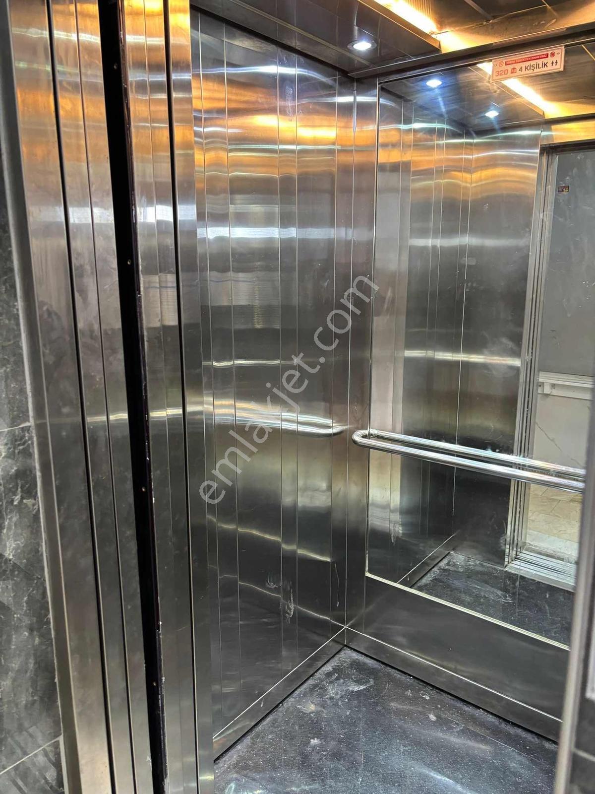 Güzelobada Deniz Manzaralı Katta Eşyalı 2+1 Kiralık Daire - Görsel 30