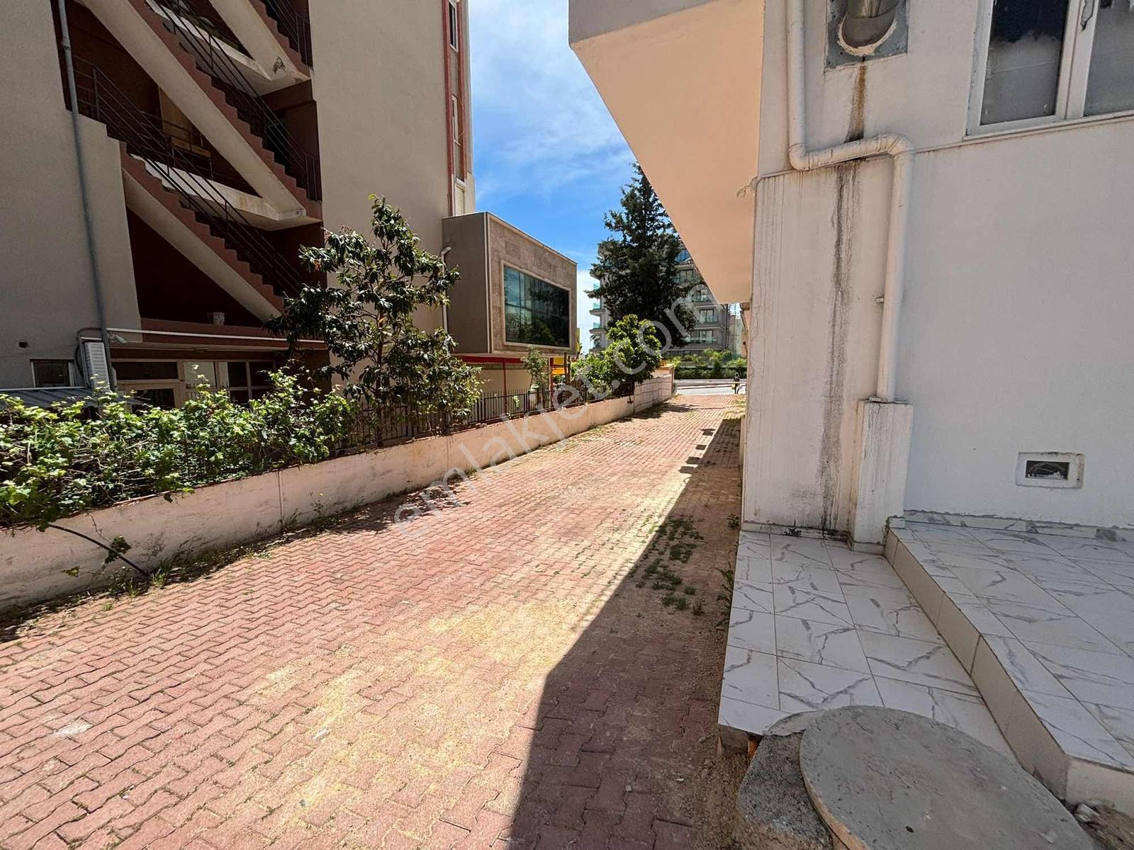 Güzelobada Deniz Manzaralı Katta Eşyalı 2+1 Kiralık Daire - Görsel 28