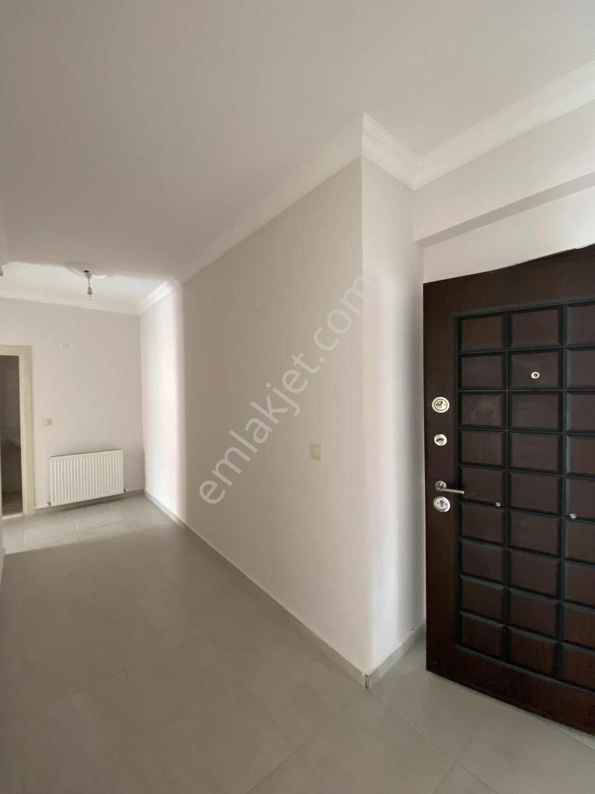 Merve Beyoğlu Gayrimenkulden Aile Yaşamına Uygun Ferah Kiralık - Görsel 10
