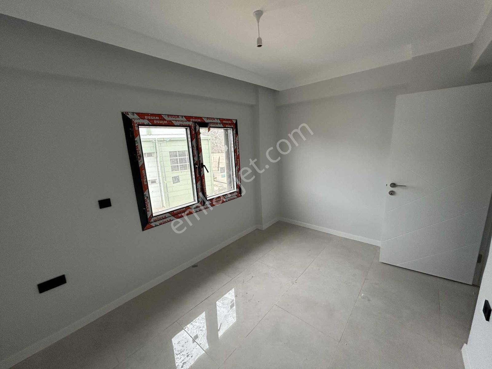 Kuşadası Havuzlu Sitede Satılık Sıfır 2+1 Fırsat Daire. - Görsel 19