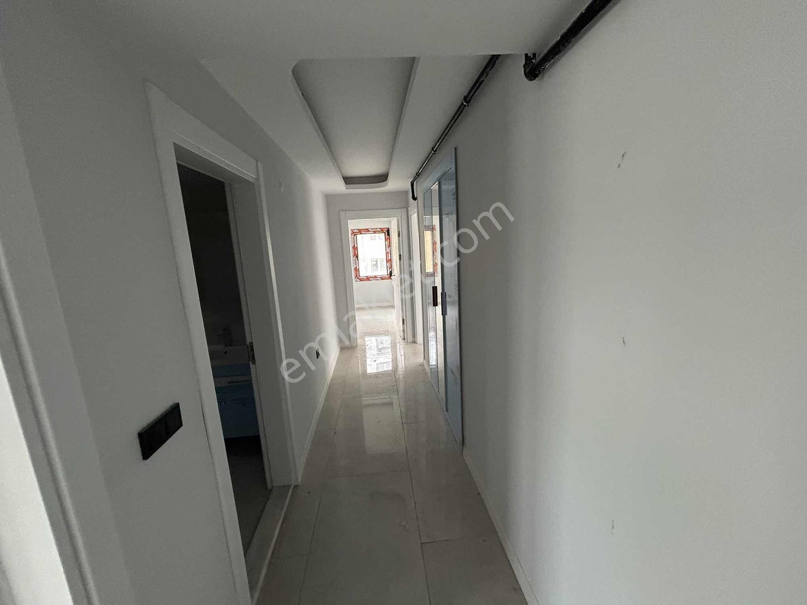 Kuşadası Havuzlu Sitede Satılık Sıfır 2+1 Fırsat Daire. - Görsel 17