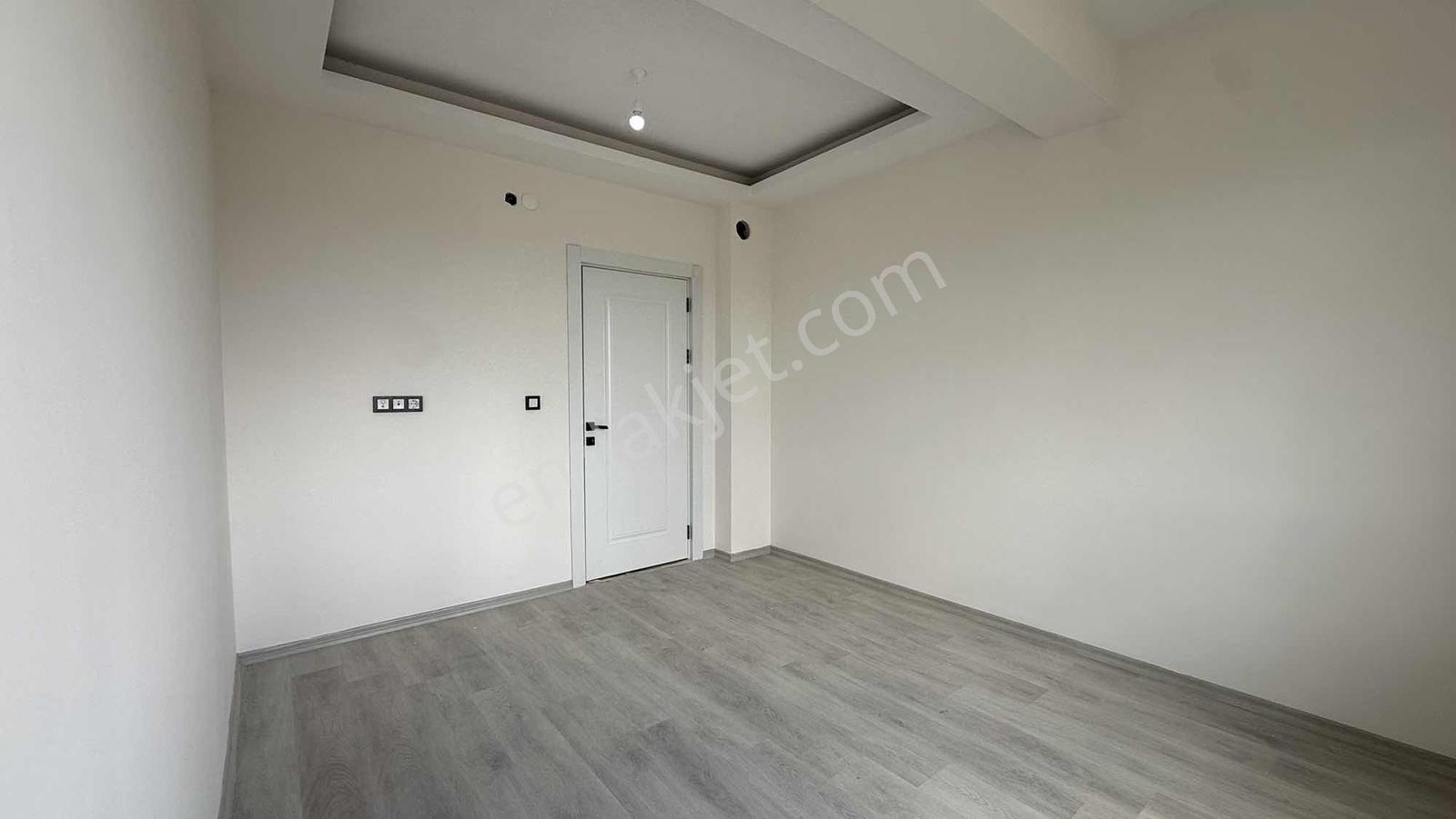 Erkılet Camikebir Mah. Kiralık 2+1 Ayrı Mutfak - Görsel 25