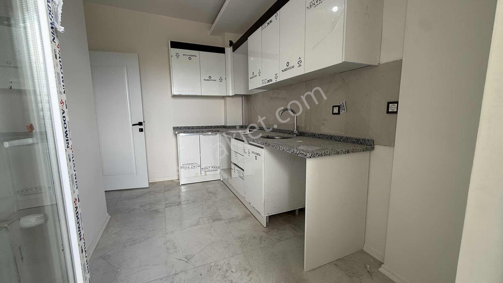Erkılet Camikebir Mah. Kiralık 2+1 Ayrı Mutfak - Görsel 14