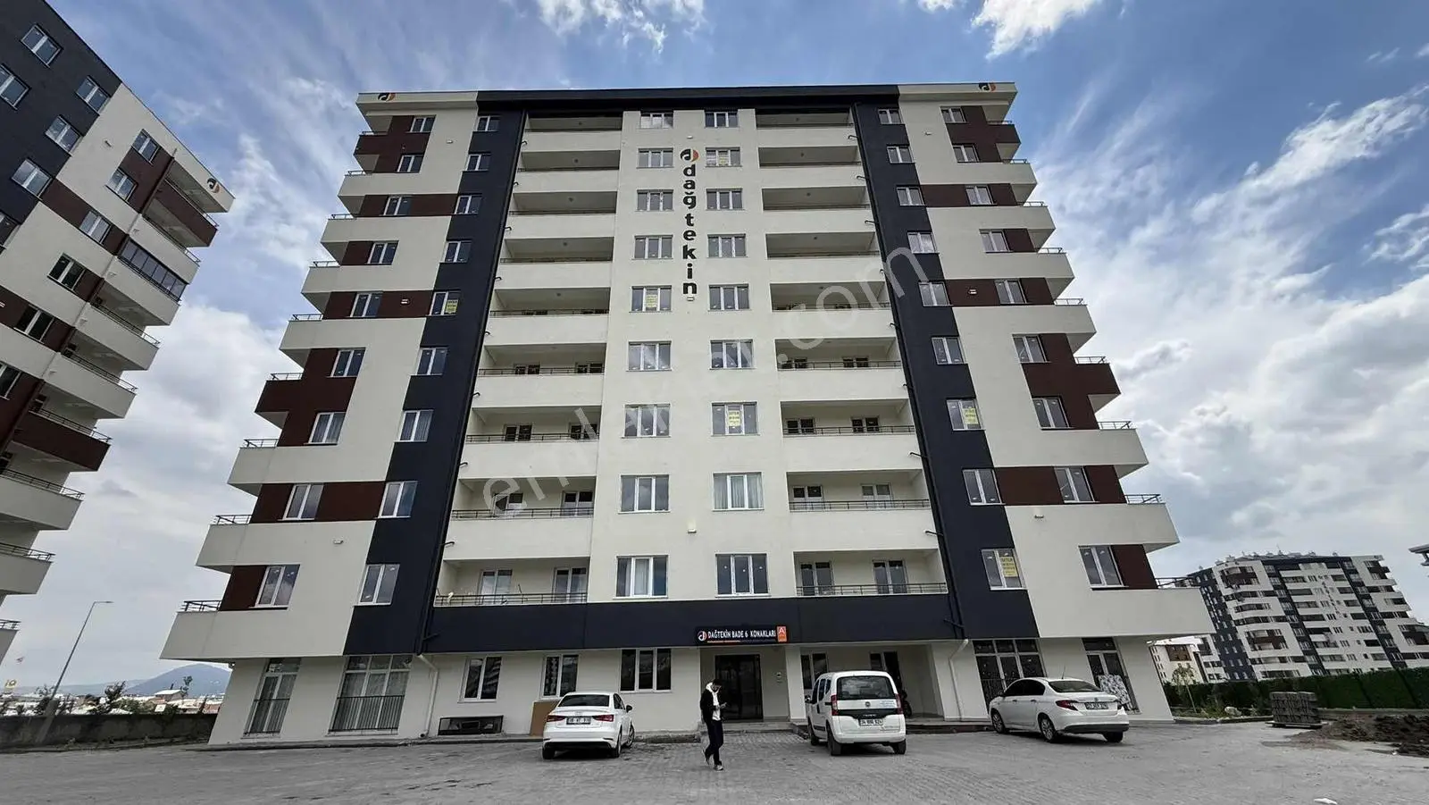 Erkılet Camikebir Mah. Kiralık 2+1 Ayrı Mutfak - Görsel 2