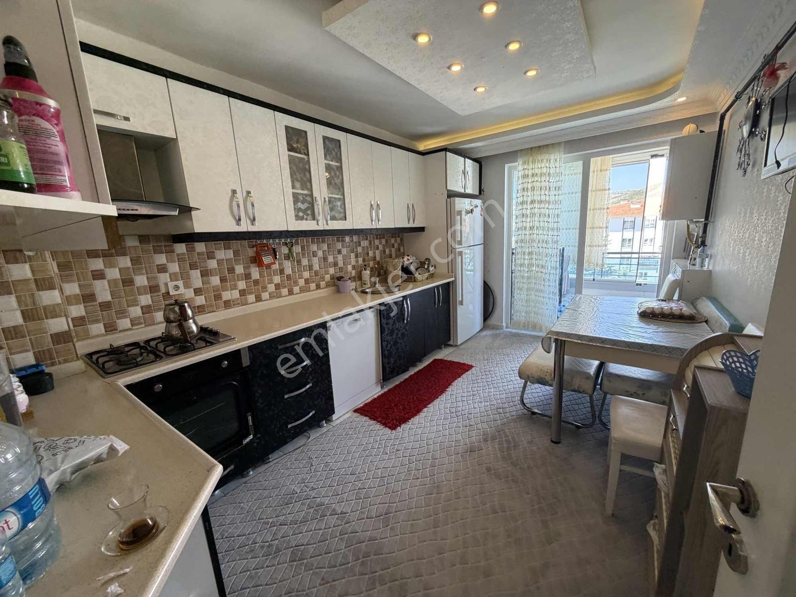 Evim Anka Gayrimenkul Den Satılık 4+1 Kat 2 Full+full Yapılı - Görsel 4