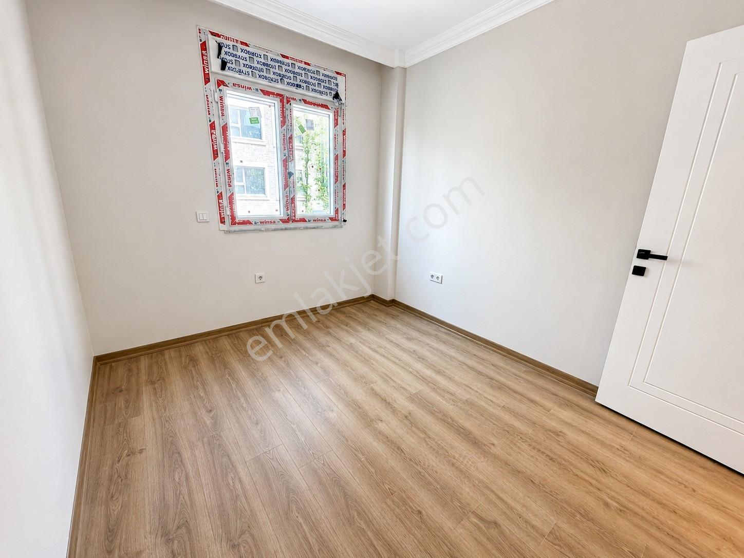 Suadiyede Caddeye Çok Yakın Sıfır 3+1 Balkonlu Ebeveynli - Görsel 12