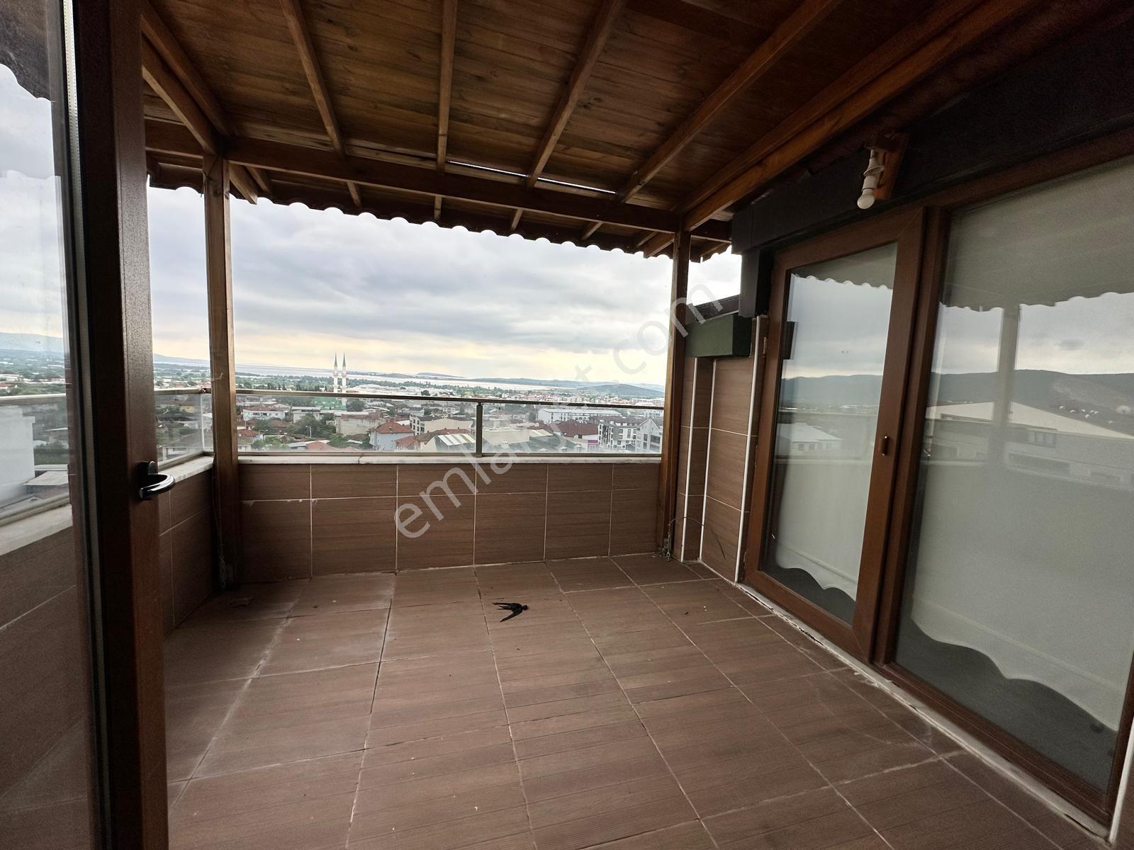 Rw Land Gayrimenkul Akçalar 5+1 Göl Manzaralı Teraslı 250m² - Görsel 30